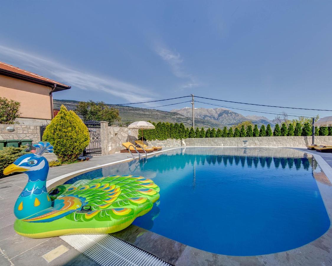 Villa Ilijana Тиват Экстерьер фото
