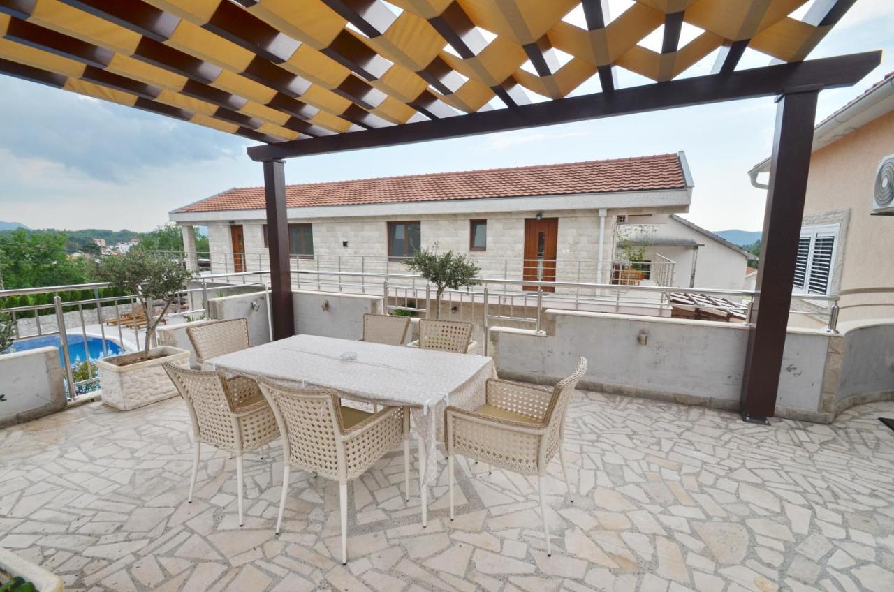 Villa Ilijana Тиват Экстерьер фото