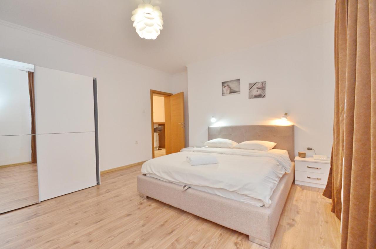 Villa Ilijana Тиват Экстерьер фото