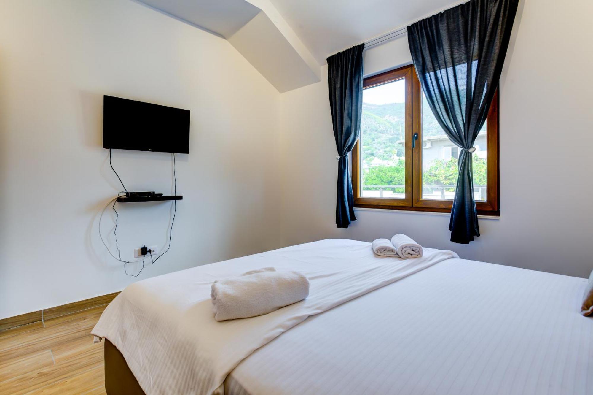 Villa Ilijana Тиват Экстерьер фото