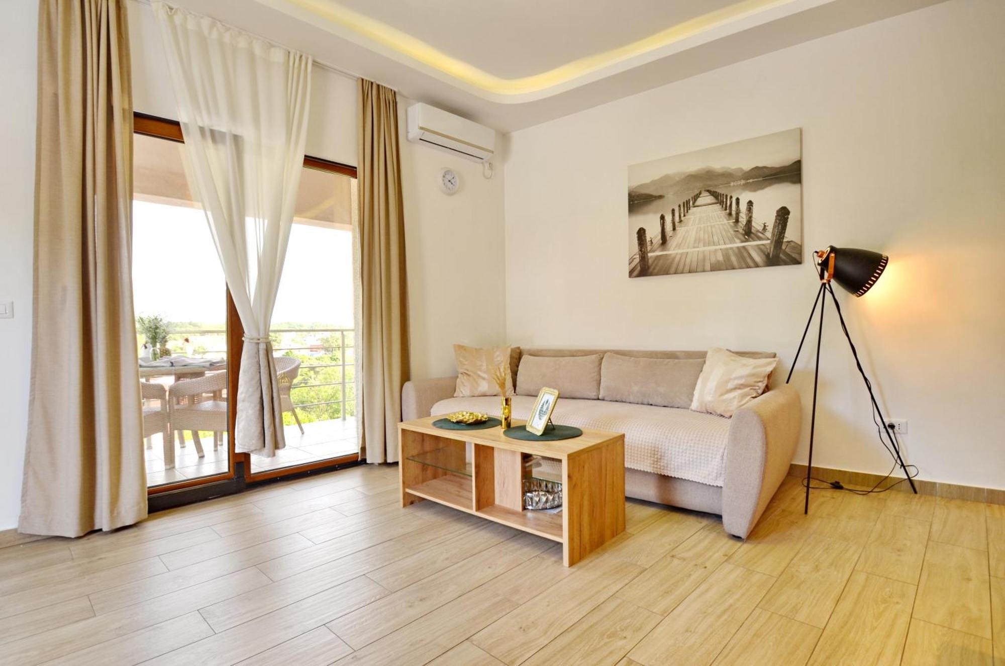 Villa Ilijana Тиват Экстерьер фото