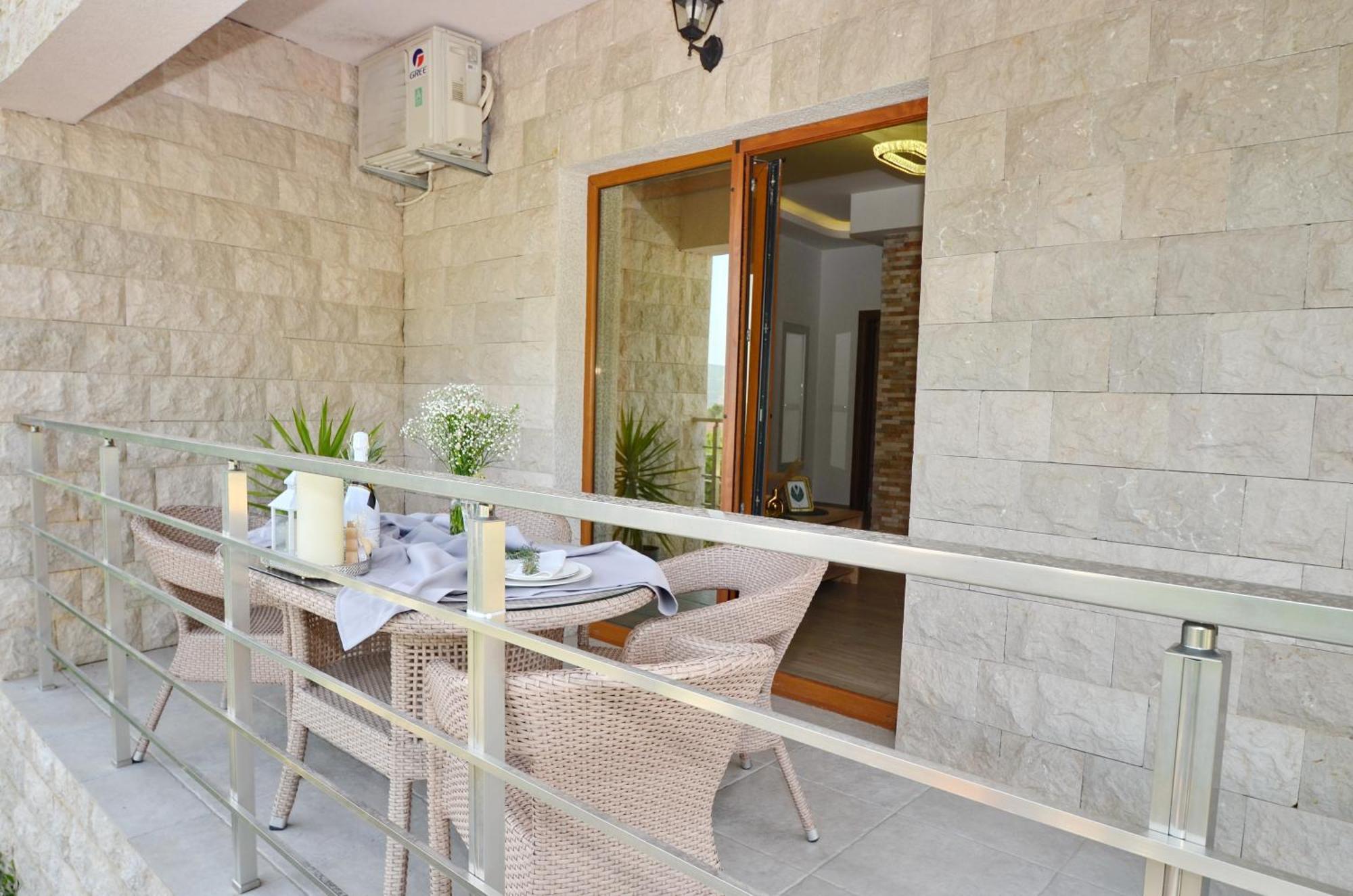 Villa Ilijana Тиват Экстерьер фото