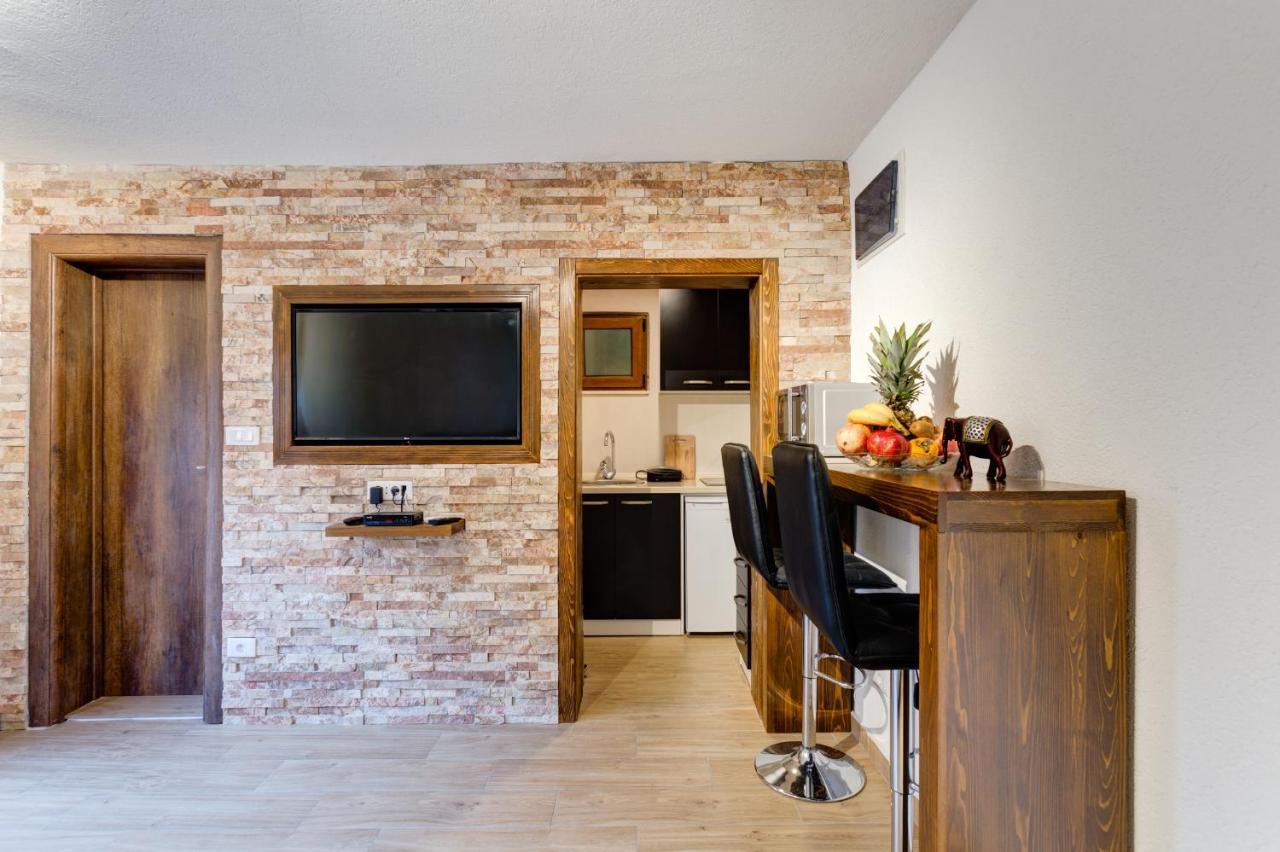 Villa Ilijana Тиват Экстерьер фото