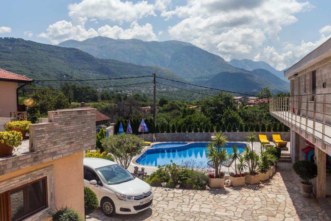 Villa Ilijana Тиват Экстерьер фото