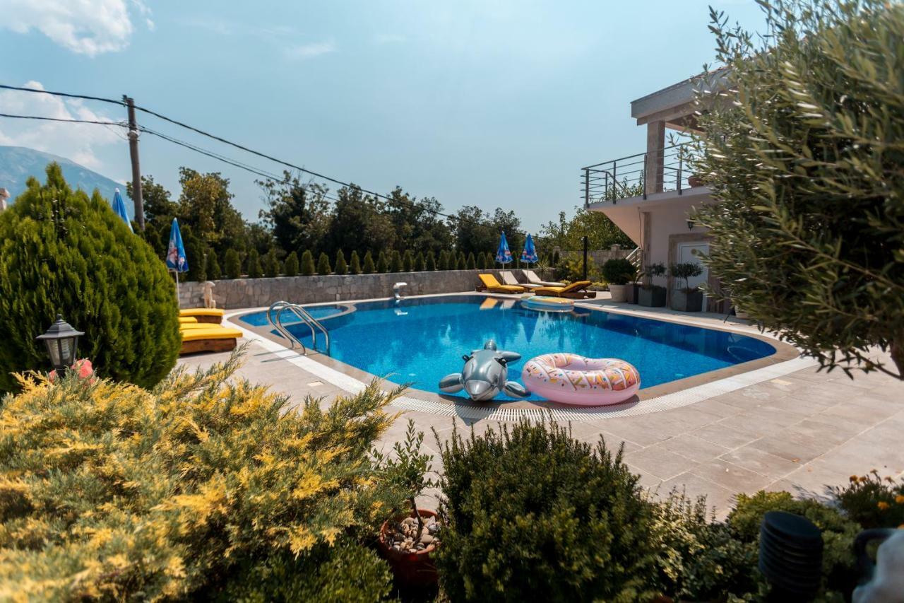 Villa Ilijana Тиват Экстерьер фото
